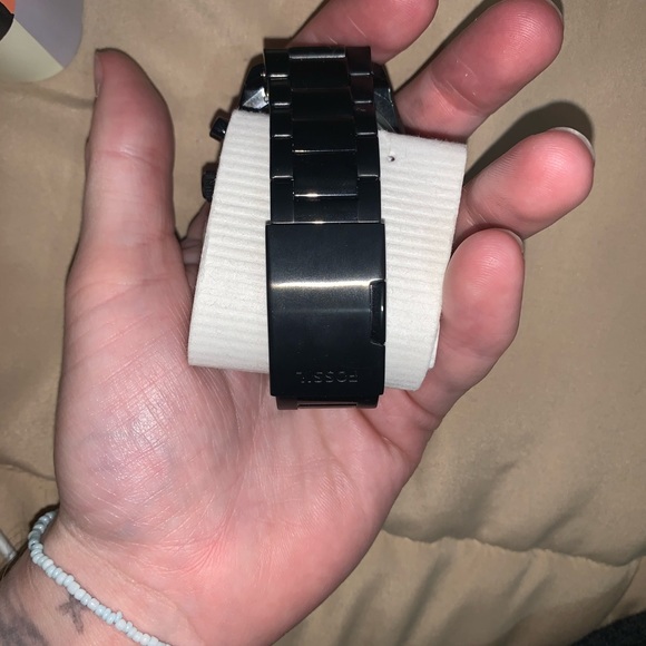Fossil Watch - Picture 3 of 3